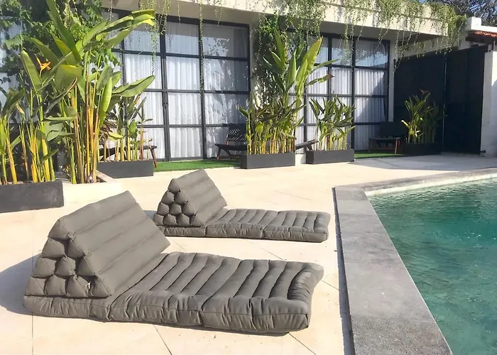 ゲストハウス Oceanna - Uluwatu, Bali 4*
