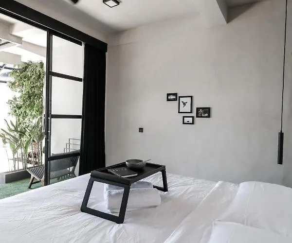 ゲストハウス Oceanna - Uluwatu, Bali 4*